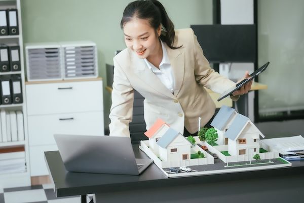 System • Image and Text